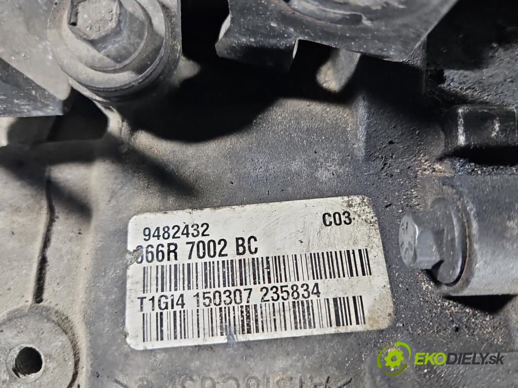 Volvo S60 I 2000-2010 2.4 D5 185 HP manual 136 kW 2400 cm3 4- prevodovka stupeň,rýchlosť manual 666R-7002-BC