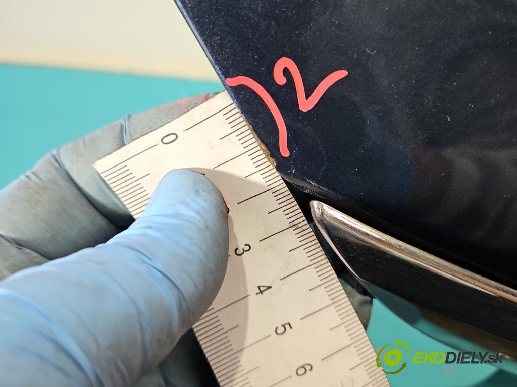 Opel Insignia A 2008-2017 2.0 cdti 160 hp manual 118 kW 1956 cm3 5- zadní kufrové dveře  (Zadní kapoty)