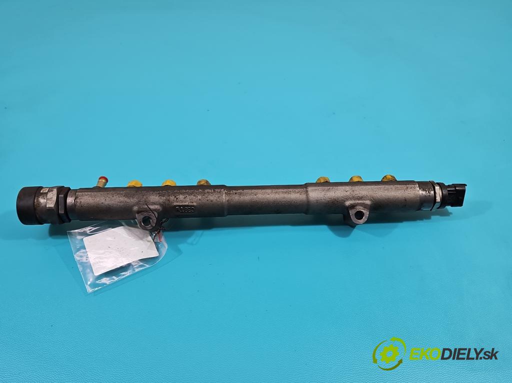 Volvo S60 I 2000-2010 2.4 D5 185 HP manual 136 kW 2400 cm3 4- lišta vstrekovacia 0445215023 (Vstrekovacie lišty)