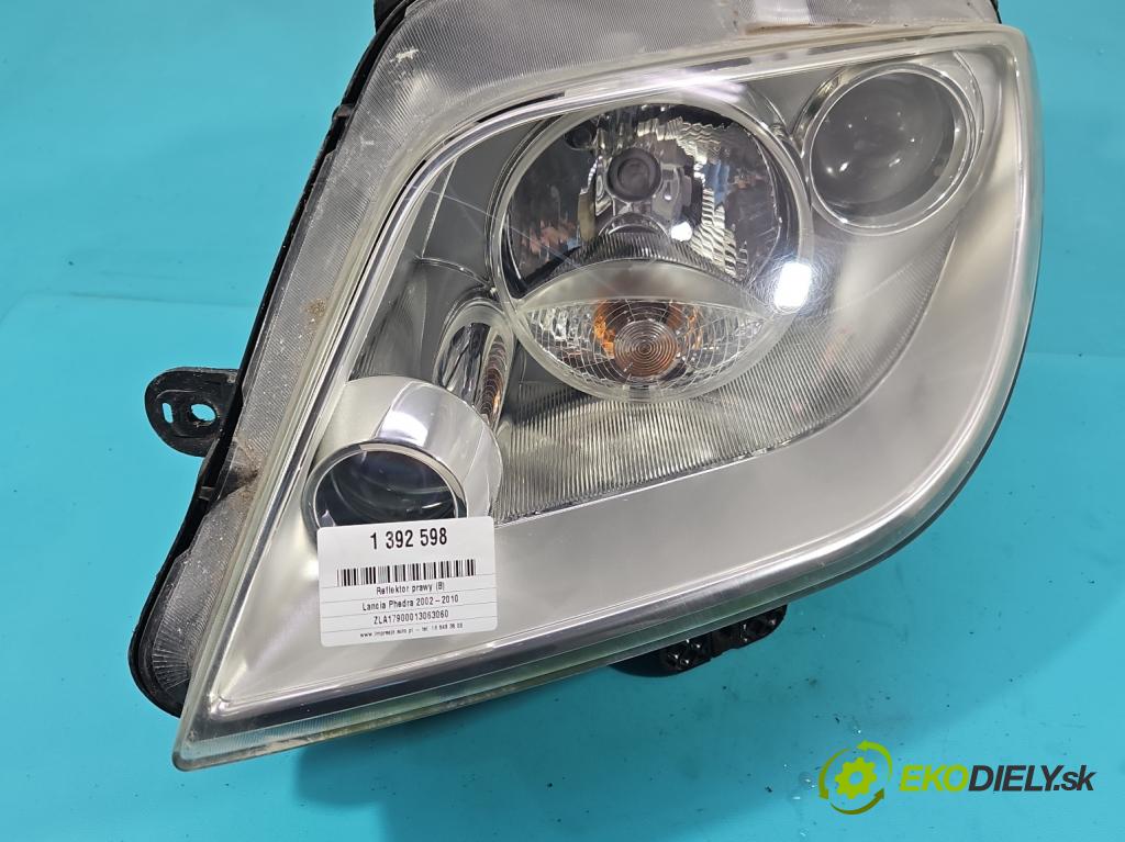 Lancia Phedra 2002-2010 2.2 jtd 128 HP manual 94 kW 2179 cm3 5- Reflektor: ľavý 1494332080 (Kľučka dverí ostatné)