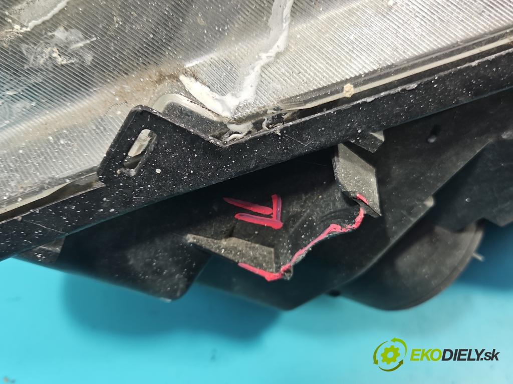 Lancia Phedra 2002-2010 2.2 jtd 128 HP manual 94 kW 2179 cm3 5- Reflektor: pravý 1494331080 (Pravé)