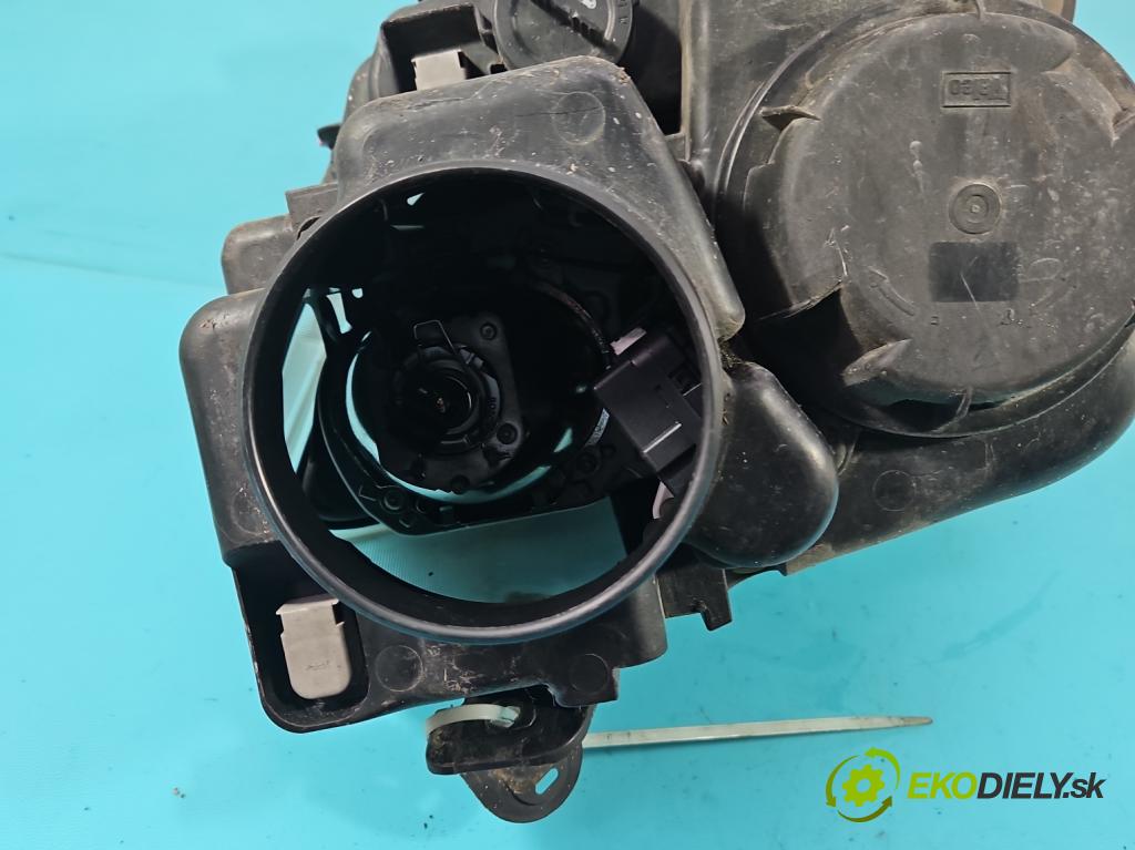 Lancia Phedra 2002-2010 2.2 jtd 128 HP manual 94 kW 2179 cm3 5- Reflektor: pravý 1494331080 (Pravé)