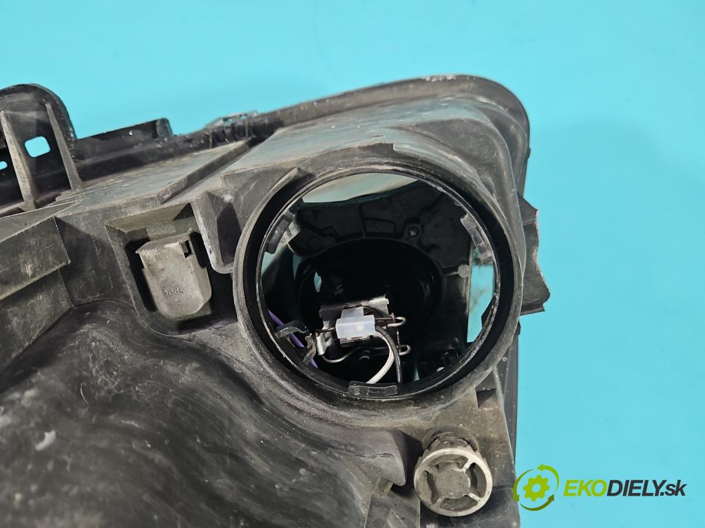 Lancia Phedra 2002-2010 2.2 jtd 128 HP manual 94 kW 2179 cm3 5- Reflektor: pravý 1494331080 (Pravé)