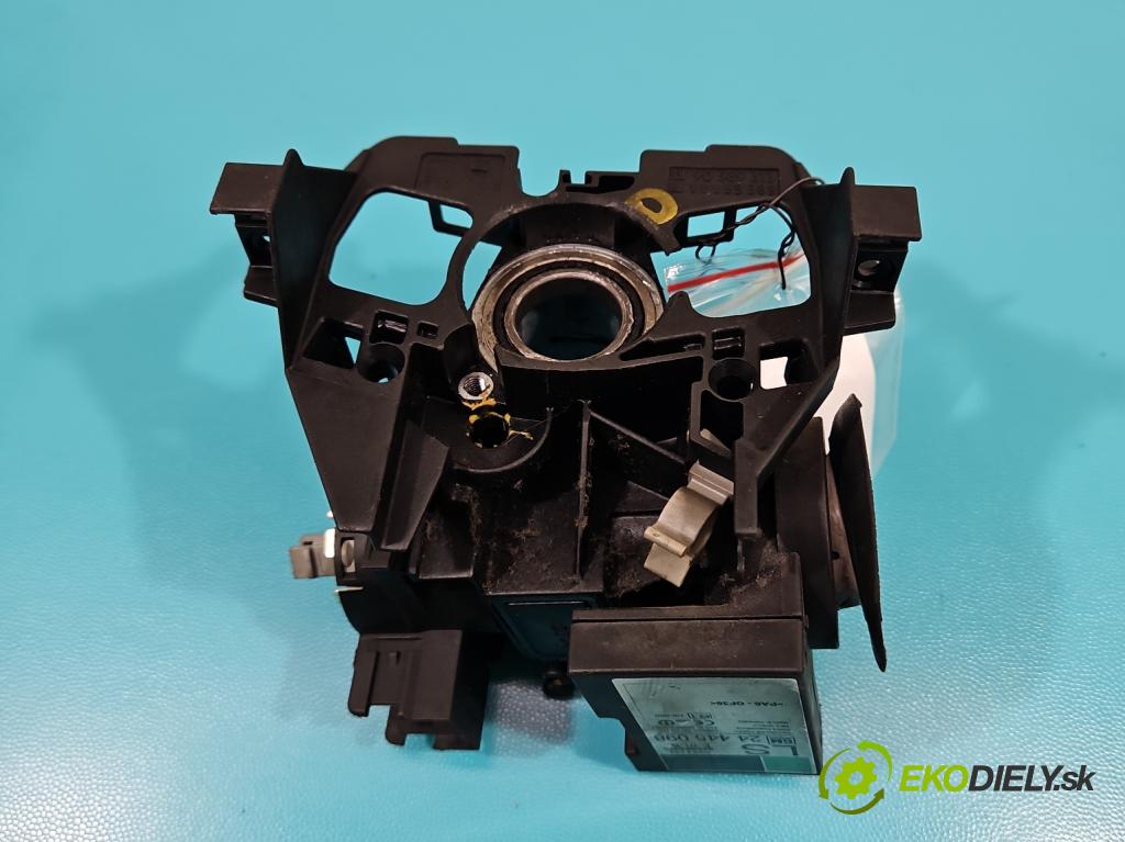 Opel Zafira A 1999-2005 2.0 dti 101 HP manual 74 kW 1995 cm3 5- Spínačka  (Spínacie skrinky a kľúče)