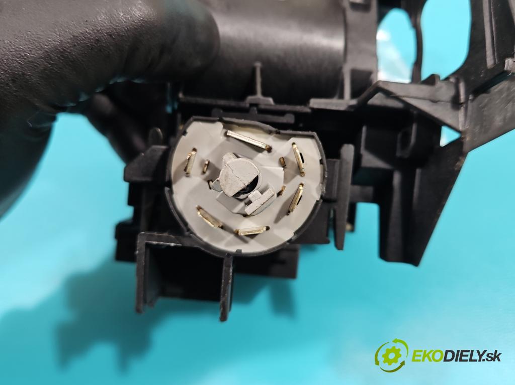 Opel Zafira A 1999-2005 2.0 dti 101 HP manual 74 kW 1995 cm3 5- Spínačka  (Spínacie skrinky a kľúče)