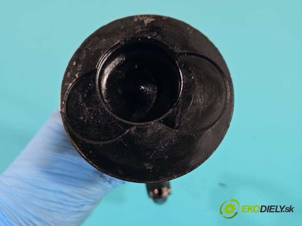 Vw Transporter T5 2003-2015 1.9 tdi 102 hp manual 75 kW 1896 cm3 5- píst  (Písty)