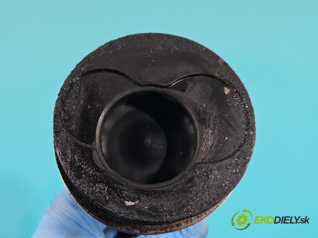 Vw Transporter T5 2003-2015 1.9 tdi 102 HP manual 75 kW 1896 cm3 5- piest  (Piest)