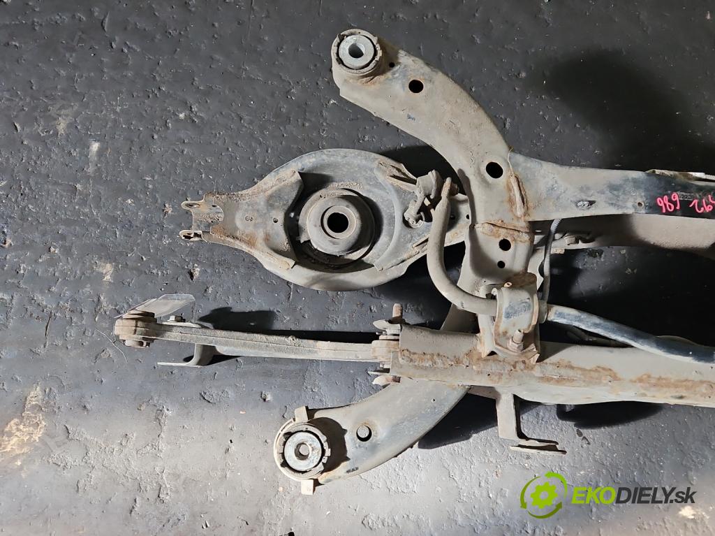 Mazda CX-5 2012-2017 2.2d 175 hp manual 129 kW 2191 cm3 5- zadní výztuha  (Výztuhy zadní)