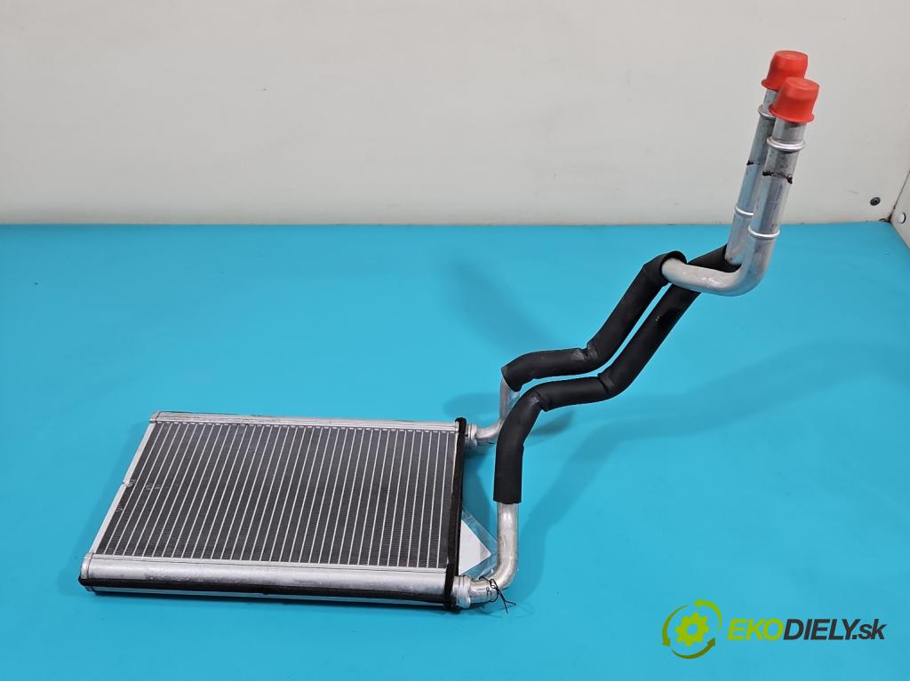 Mazda CX-5 2012-2017 2.2d 175 hp manual 129 kW 2191 cm3 5- radiátor  (Radiátory topení)