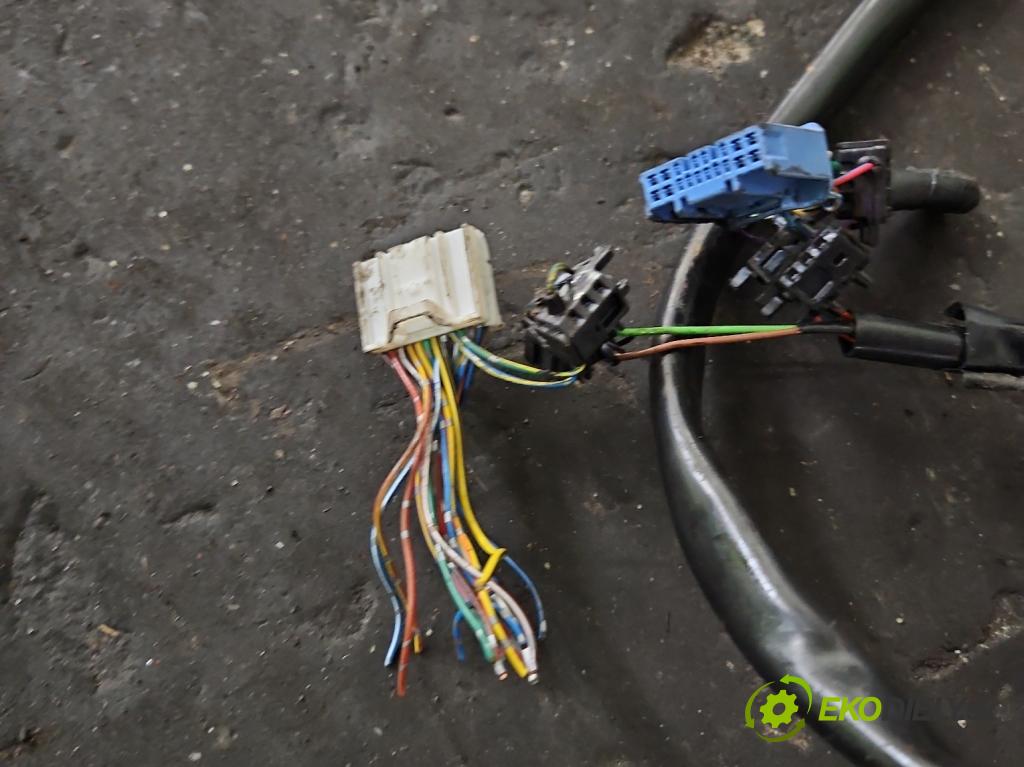 Mazda CX-5 2012-2017 2.2d 175 hp manual 129 kW 2191 cm3 5- oko tažné KD45-V3-920 (Tažná zařízení)