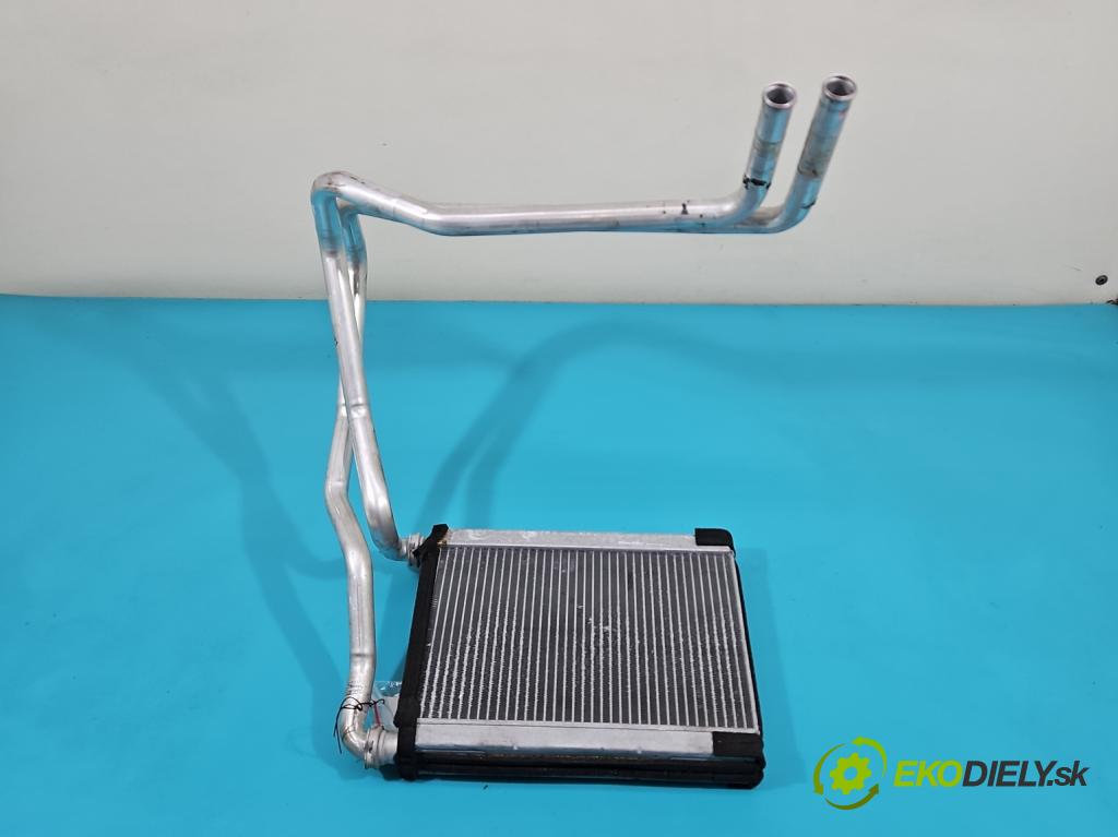 Toyota Prius II XW20 2003-2009 1.5 77 hp automatic 57 kW 1497 cm3 5- radiátor  (Radiátory topení)