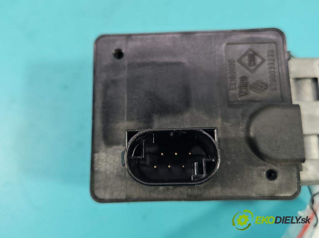 Renault Megane II 2003-2008 1.6 16V (K4M) 113 HP manual 83 kW 1598 cm3 5- Blokáda: řízení: 8200033233 (Ostatné)