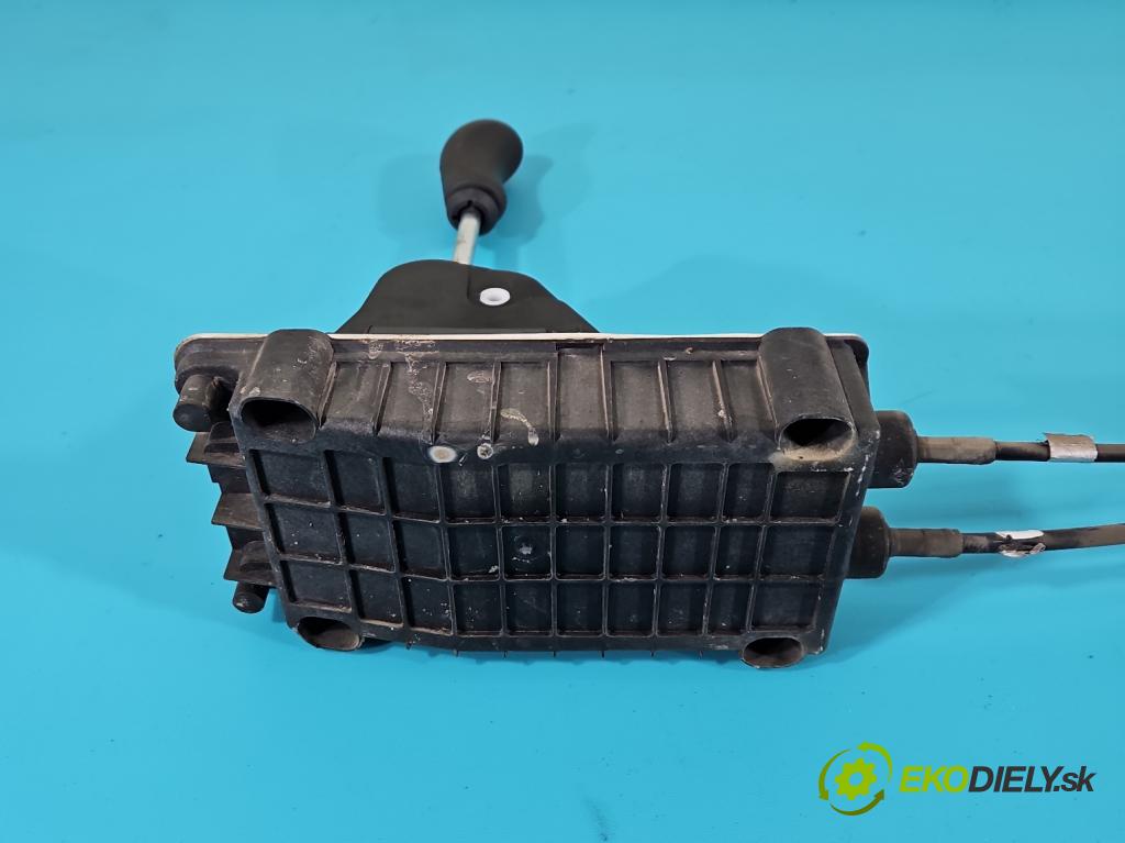 Renault Megane II 2003-2008 1.6 16V (K4M) 113 HP manual 83 kW 1598 cm3 5- Páka: Změny: stupeň,rýchlosť 8200105010 (Rýchlostné páky / kulisy)