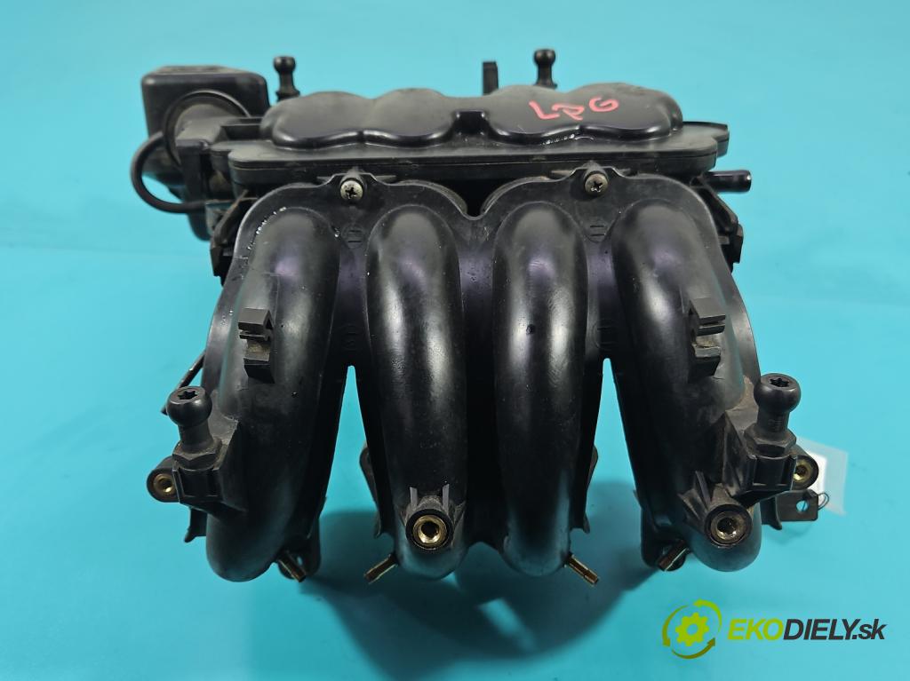 Vw Golf IV 1997-2003 1.6 SR 101 HP manual 74 kW 1595 cm3 5- zvod nasávací 06A133185CL (Sacie potrubia)