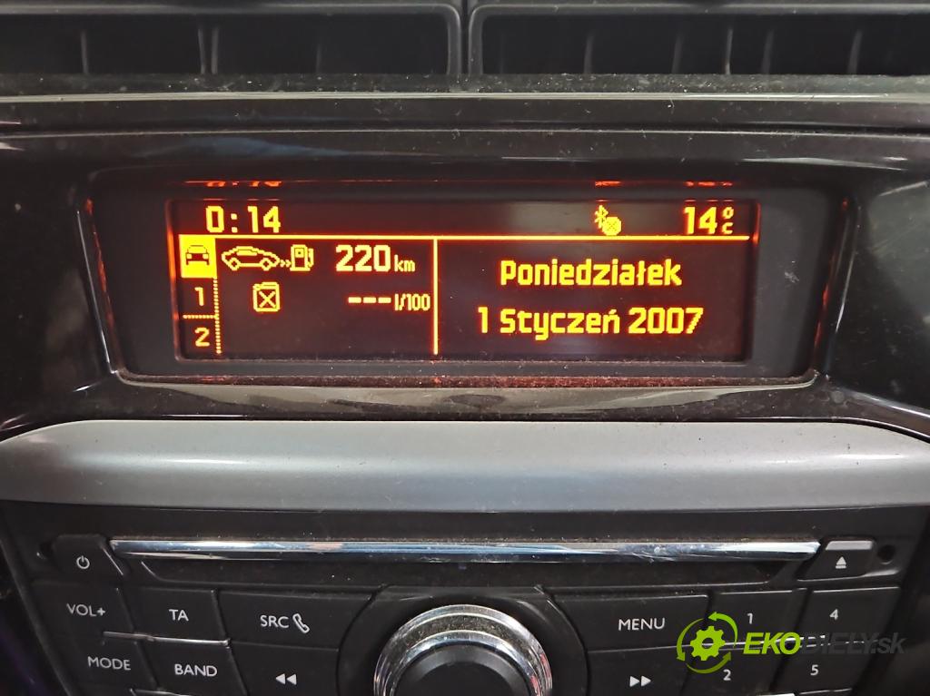 Peugeot 301 1.6 16V 116 HP manual 85 kW 1587 cm3 4- Zobrazit: 9804493780 (Prístrojové dosky, displeje)