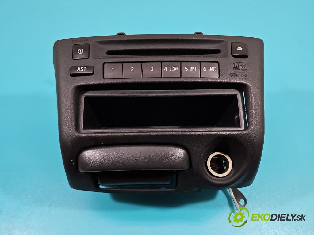 Toyota Yaris I 1999-2005 1.3 vvti 87 HP manual 64 kW 1298 cm3 5- Radio originál 86120-52030