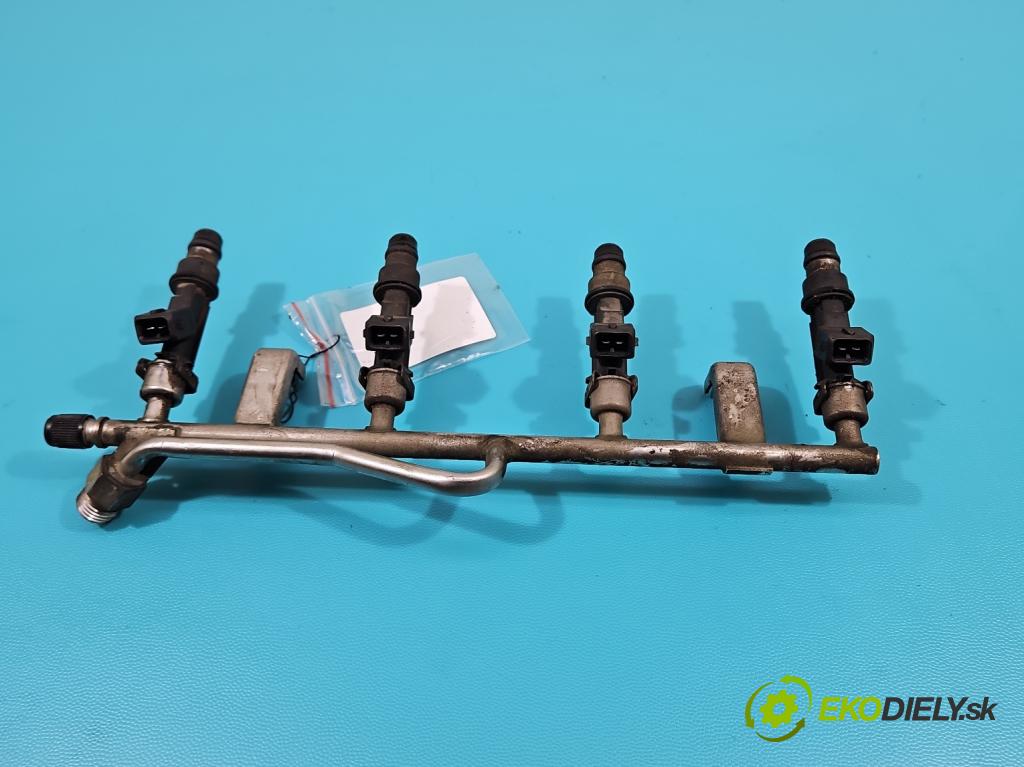 Opel Meriva A 2002-2010 1.6 16V 101 HP manual 74 kW 1598 cm3 5- vstrek 25313846 (Vstrekovače)