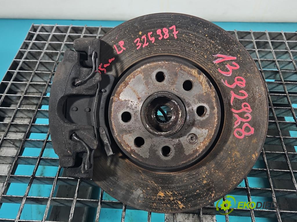 Opel Meriva A 2002-2010 1.6 16V 101 HP manual 74 kW 1598 cm3 5- náboj ľavé  (Náboje)