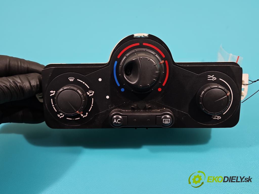 Renault Clio III 2005-2012 1.5 dci 68 HP manual 50 kW 1461 cm3 5- panel kúrenia 030967W
