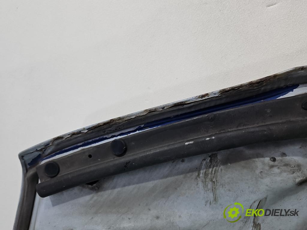 Mazda Demio 1.3 16V 63 HP manual 46 kW 1324 cm3 5- kapota predná