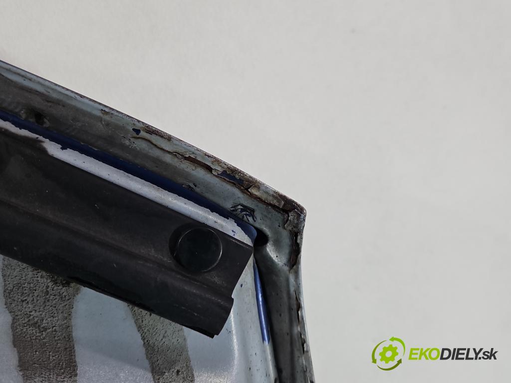 Mazda Demio 1.3 16V 63 HP manual 46 kW 1324 cm3 5- kapota predná