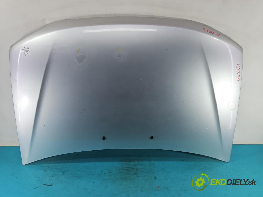 Mazda Demio 1.3 16V 63 HP manual 46 kW 1324 cm3 5- kapota predná 