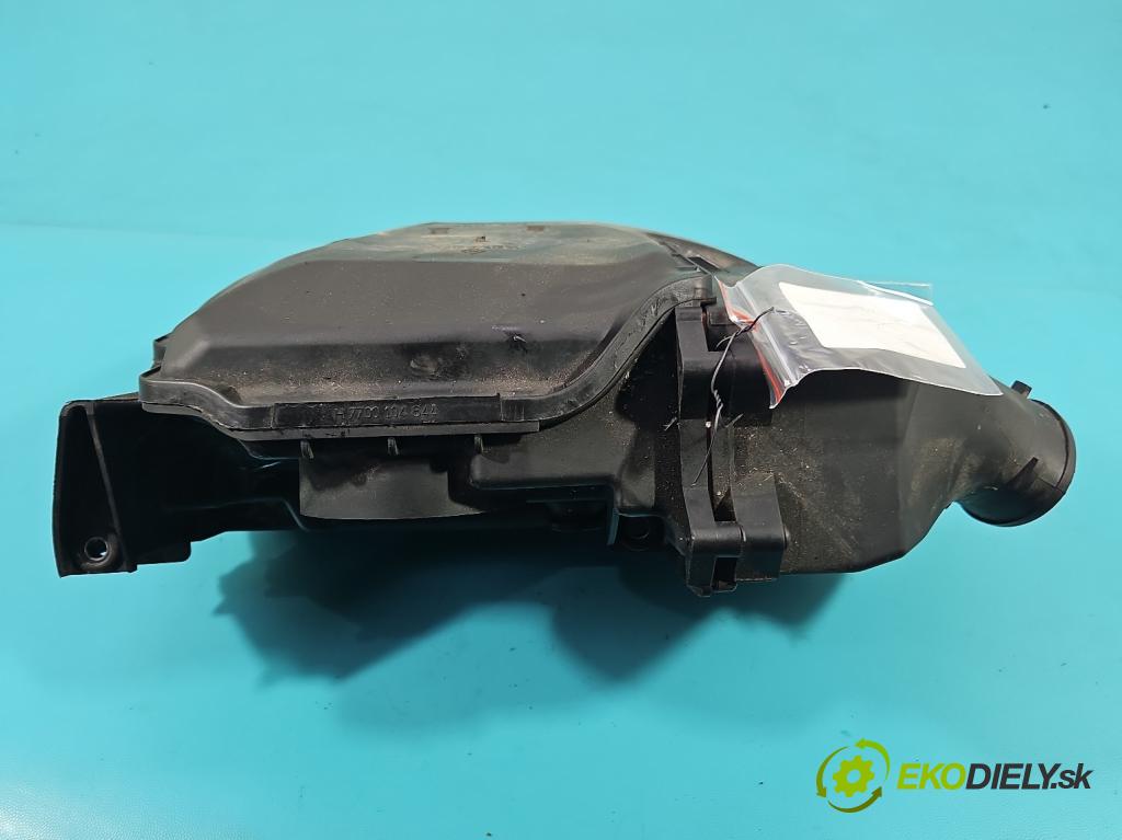 Dacia Duster I 2010-2018 1.6 16v 105 HP manual 77 kW 1598 cm3 5- obal filtra vzduchu 8200420871B (Obaly filtrov vzduchu)