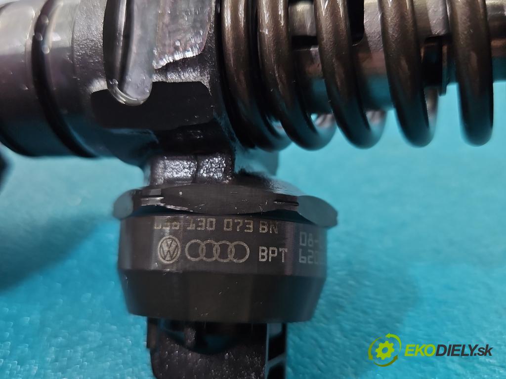 Audi A3 8P 2003-2012 1.9 tdi 105 HP manual 77 kW 1896 cm3 5- vstrekovacie čerpadlo 0414720313 (Vstrekovač paliva)