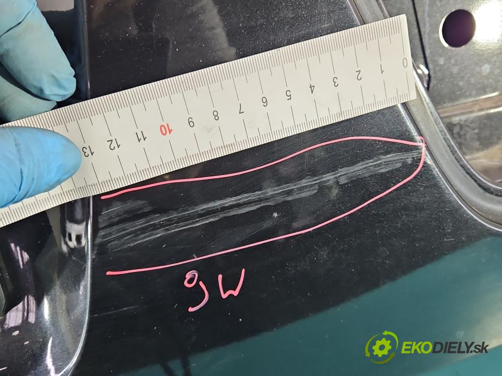 Bmw X5 E53 1999-2006 3.0d 184 hp automatic 135 kW 2993 cm3 5- zadní kufrové dveře  (Zadní kapoty)