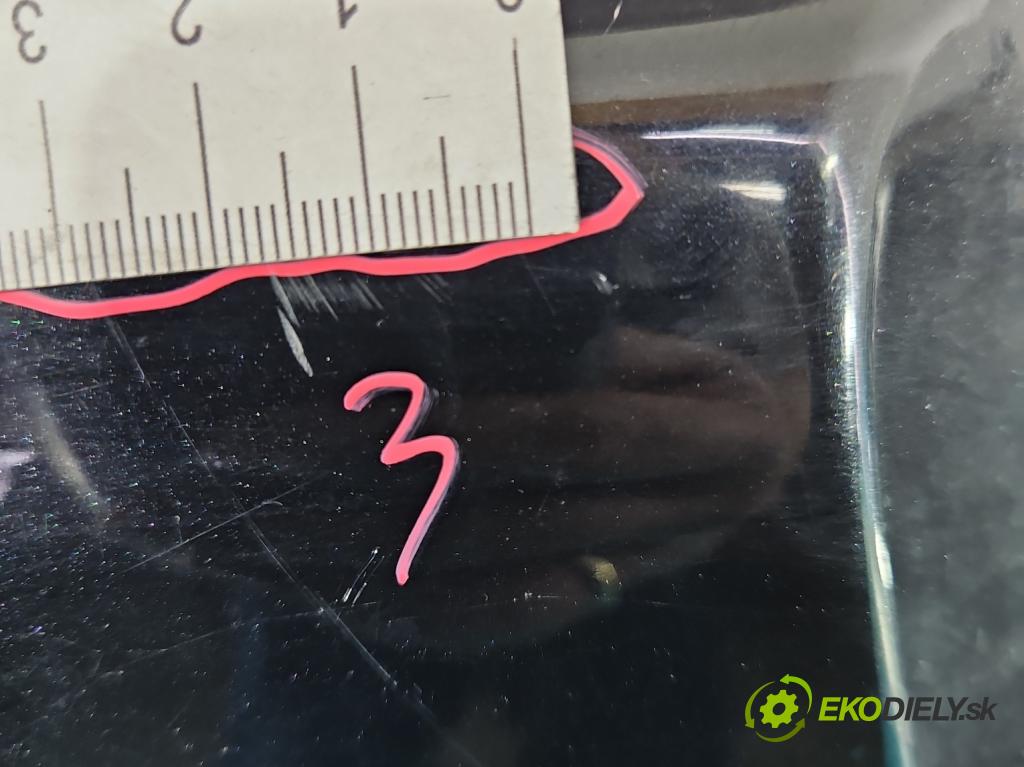 Bmw X5 E53 1999-2006 3.0d 184 hp automatic 135 kW 2993 cm3 5- zadní kufrové dveře  (Zadní kapoty)