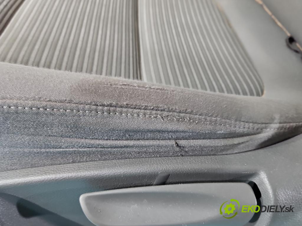 Seat Alhambra II 2010-2020 2.0 tdi 177 HP automatic 130 kW 1968 cm3 5- Sedačka ľavý  (Sedačky, sedadlá)