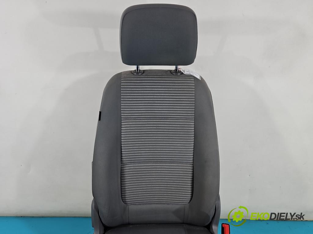 Seat Alhambra II 2010-2020 2.0 tdi 177 HP automatic 130 kW 1968 cm3 5- Sedačka pravý  (Sedačky, sedadlá)