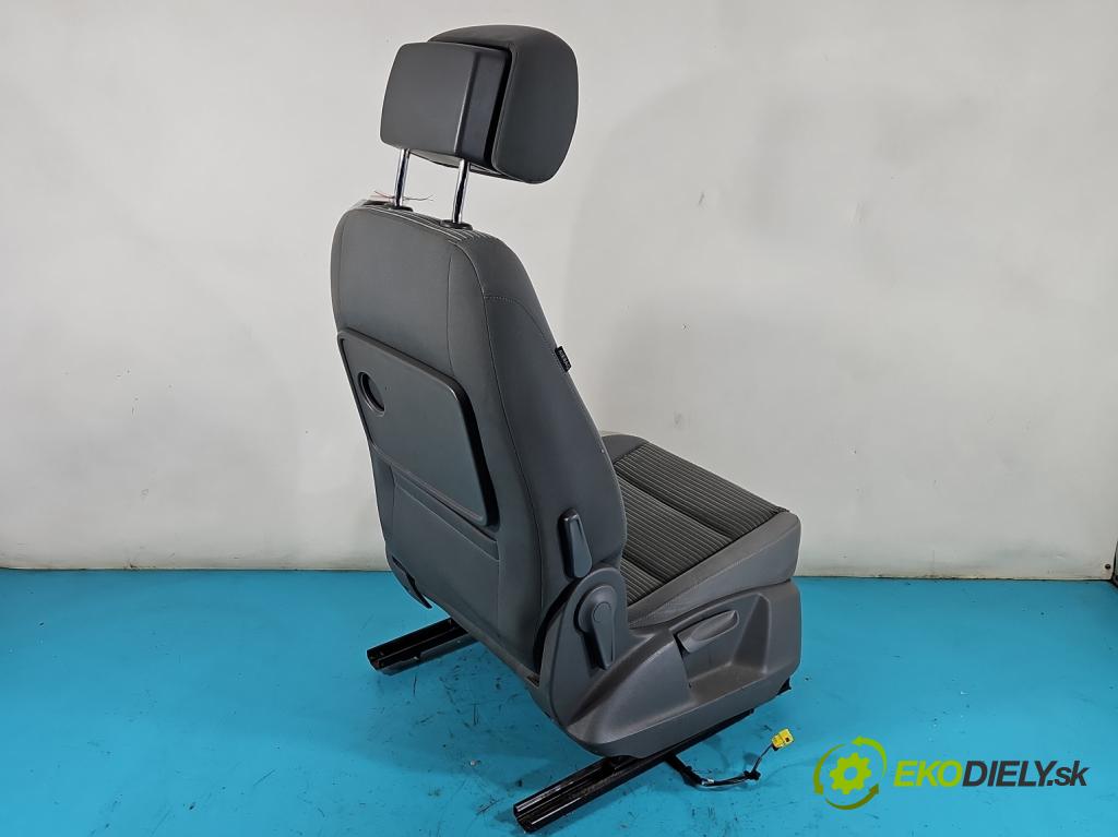 Seat Alhambra II 2010-2020 2.0 tdi 177 HP automatic 130 kW 1968 cm3 5- Sedačka pravý  (Sedačky, sedadlá)