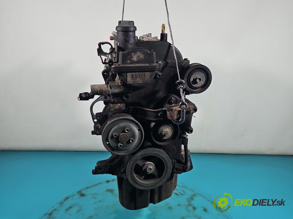 Toyota Yaris I 1999-2005 1.3 vvti 87 HP manual 64 kW 1298 cm3 5- motor benzín: 2SZ