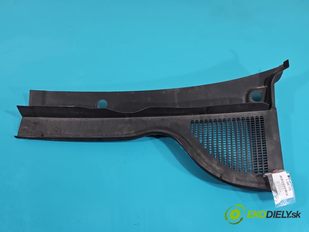 Skoda Karoq 2017- 2.0 tdi 150 HP automatic 110 kW 1968 cm3 5- torpédo 57A819403A (Torpéda)