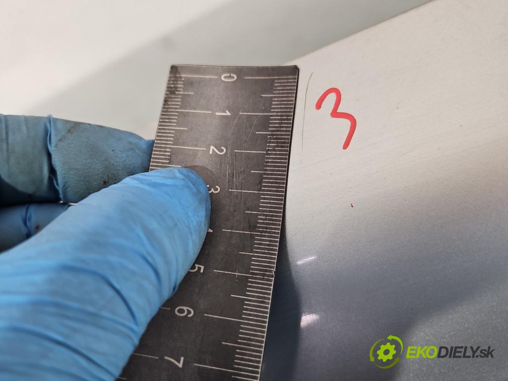 Peugeot 307 2.0 hdi 136hp manual 100 kW 1997 cm3 5- blatnik přední levý  (Predné ľavé)