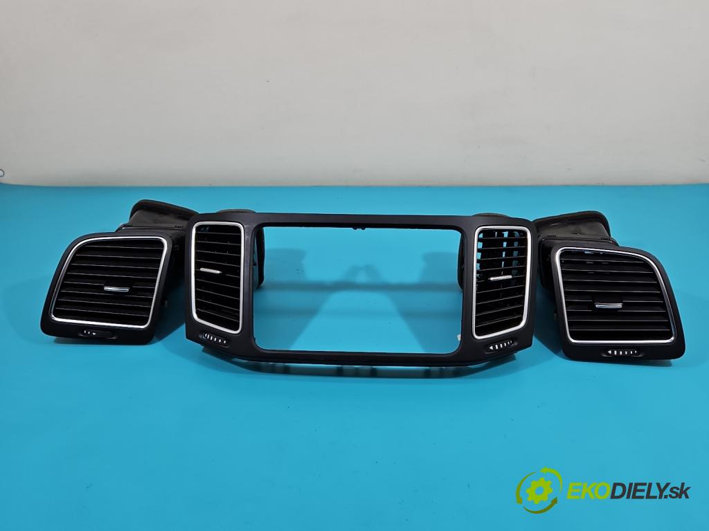 Seat Alhambra II 2010-2020 2.0 tdi 177 HP automatic 130 kW 1968 cm3 5- Mřížka: kúrenia stredová 7N0819704D (Mriežky kúrenia (fukáre))