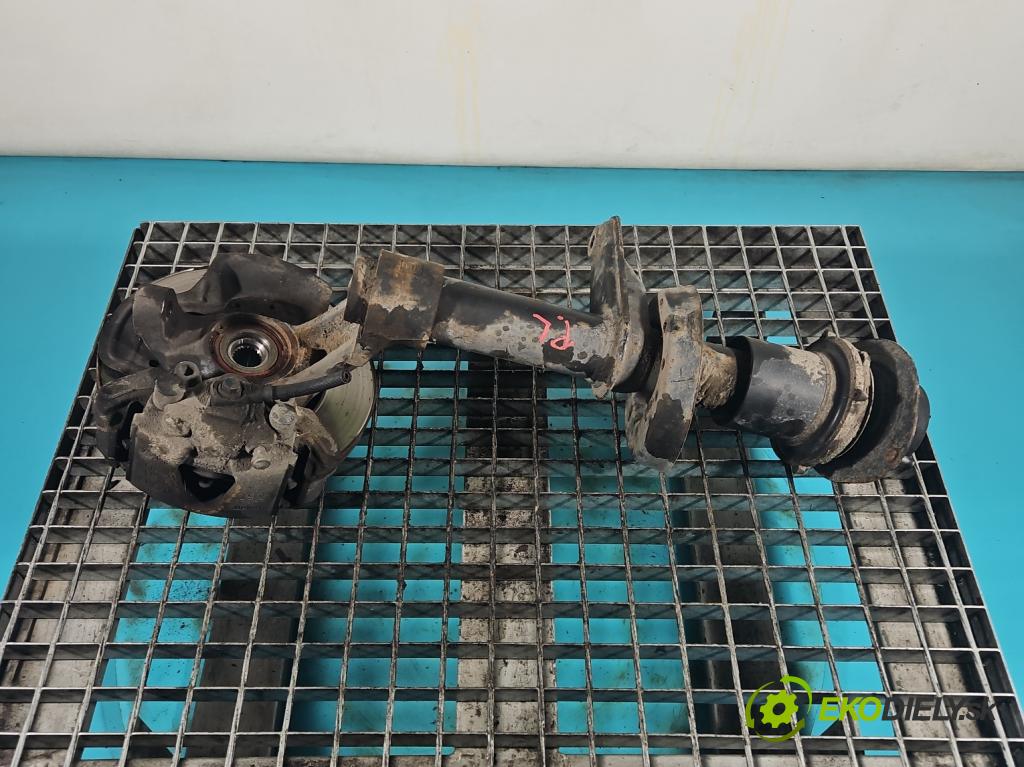 Opel Astra I 1991-2002 1.6 75 HP manual 55 kW 1598 cm3 5- náboj ľavé  (Náboje)