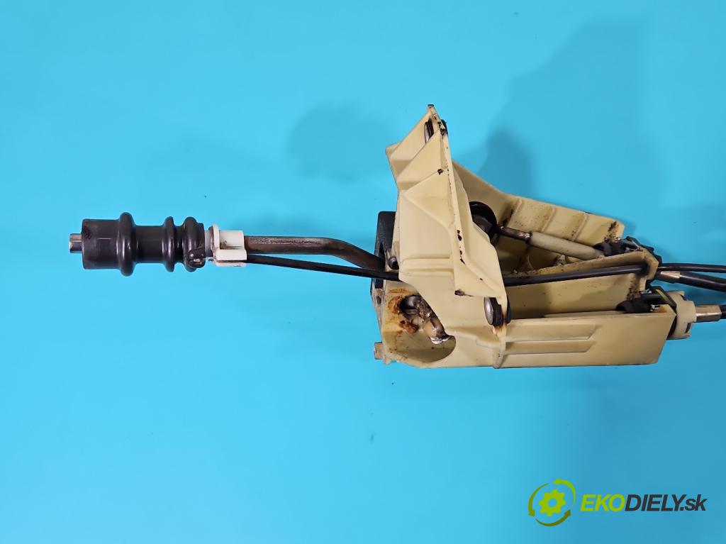 Lancia Phedra 2002-2010 2.2 jtd 128 HP manual 94 kW 2179 cm3 5- Páka: Změny: stupeň,rýchlosť  (Rýchlostné páky / kulisy)