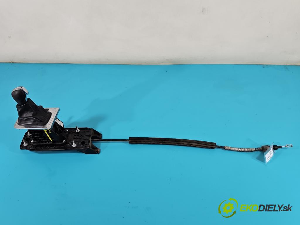 Vw Passat B7 2010-2014 1.4 TSI 150 HP automatic 110 kW 1390 cm3 5- Páka: Změny: stupeň,rýchlosť 3AB713025A (Rýchlostné páky / kulisy)