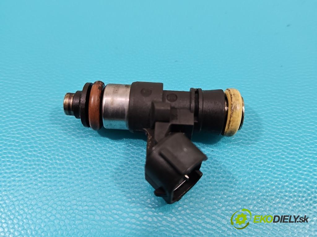 Vw Passat B7 2010-2014 1.4 TSI 150 HP automatic 110 kW 1390 cm3 5- vstrek 0280158831DE (Vstrekovače)