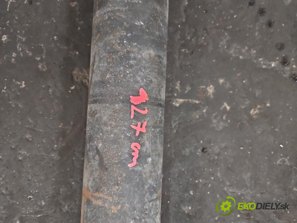 Bmw X5 E53 1999-2006 3.0d 184hp automatic 135 kW 2993 cm3 5- Hřídel: zadné  (Kardaňový hriadeľ)