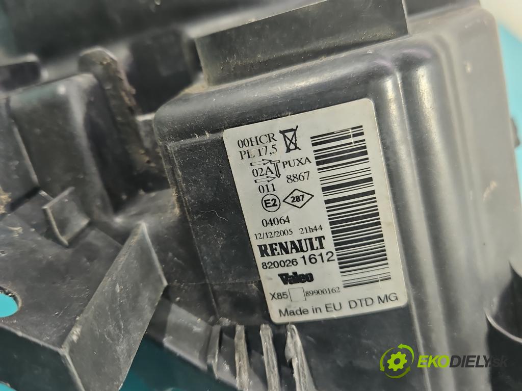 Renault Clio III 2005-2012 1.5 dci 68 HP manual 50 kW 1461 cm3 5- Reflektor: pravý 8200261612 (Pravé)