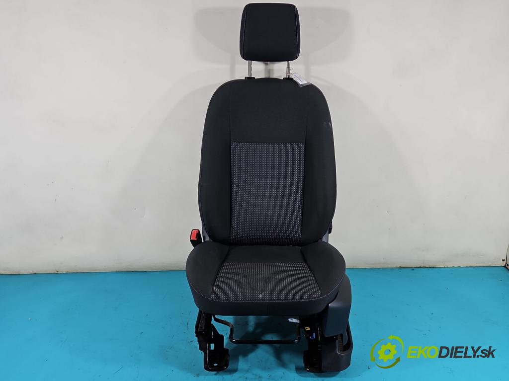 Ford C-Max II 2010-2019 1.0 125 HP manual 92 kW 998 cm3 5- Sedačka ľavý  (Sedačky, sedadlá)