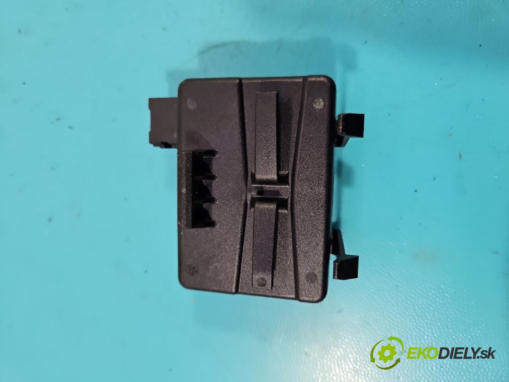 Opel Astra V  2015-2022 1.6 cdti 110 hp manual 81 kW 1598 cm3 5- řídící jednotka motoru 55509243