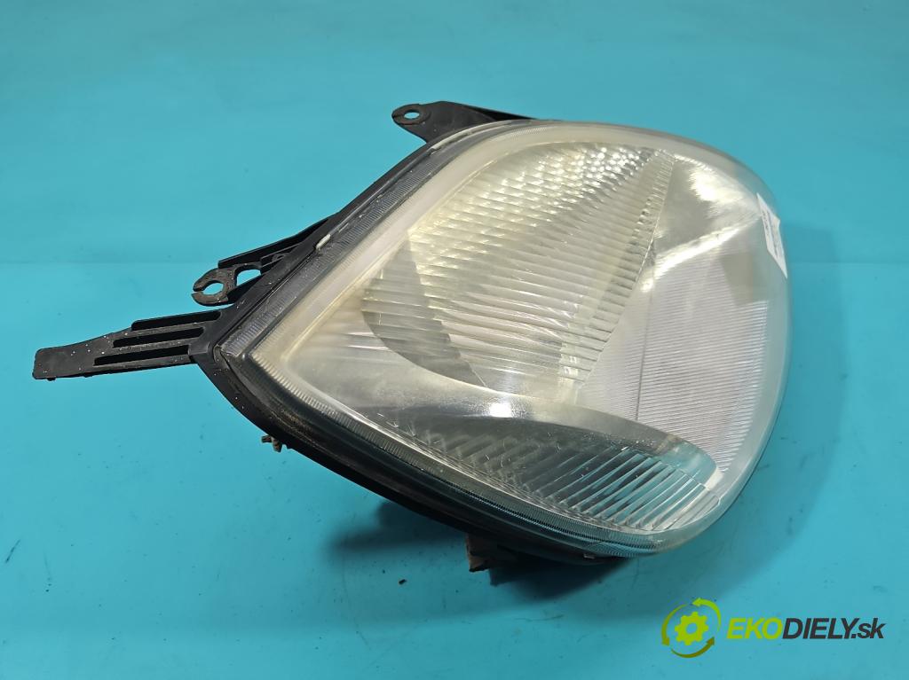 Ford Fiesta Mk6 2002-2008 1.4 tdci 68 hp manual 50 kW 1399 cm3 5- světlo pravý  (Pravé)