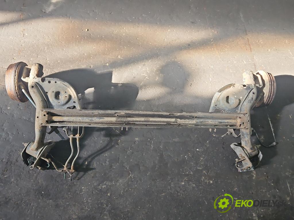 Renault Clio III 2005-2012 1.5 dci 68 hp manual 50 kW 1461 cm3 5- zadní výztuha  (Výztuhy zadní)