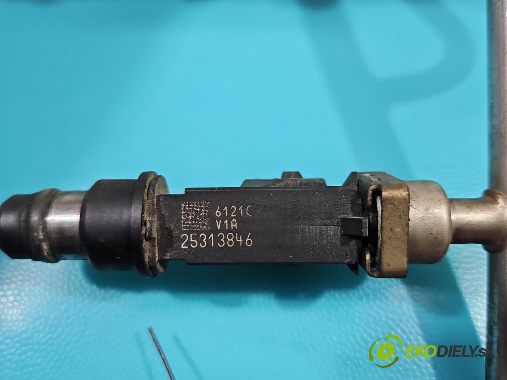 Opel Meriva A 2002-2010 1.6 16V 101 HP manual 74 kW 1598 cm3 5- vstrek  (Vstrekovače)