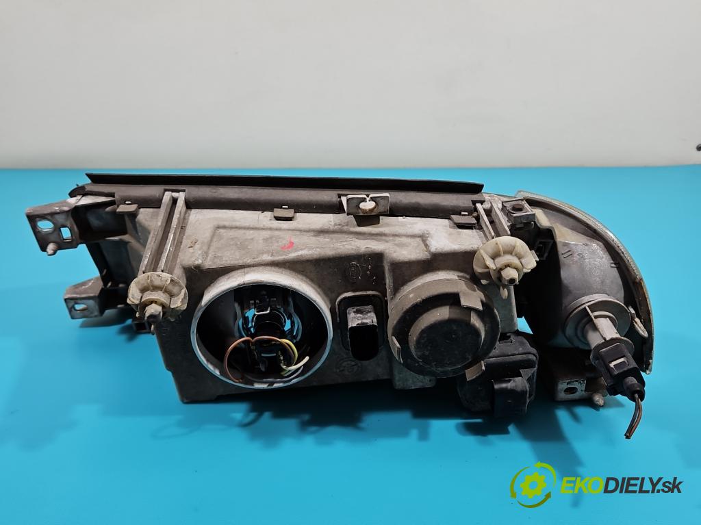 Skoda Octavia I 1996-2010 1.8 20V 125 HP manual 92 kW 1781 cm3 5- Reflektor: pravý  (Pravé)