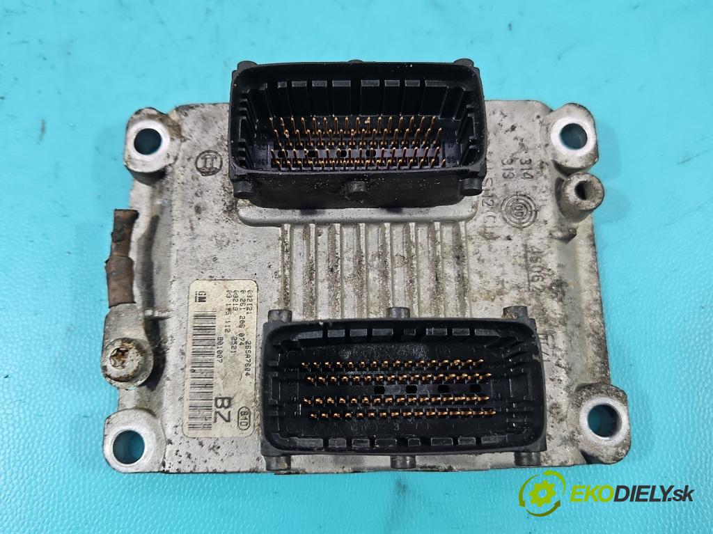Opel Corsa C 2000-2006 1.2 16V 75 hp manual 55 kW 1199 cm3 5- řídící jednotka motoru 0261206074